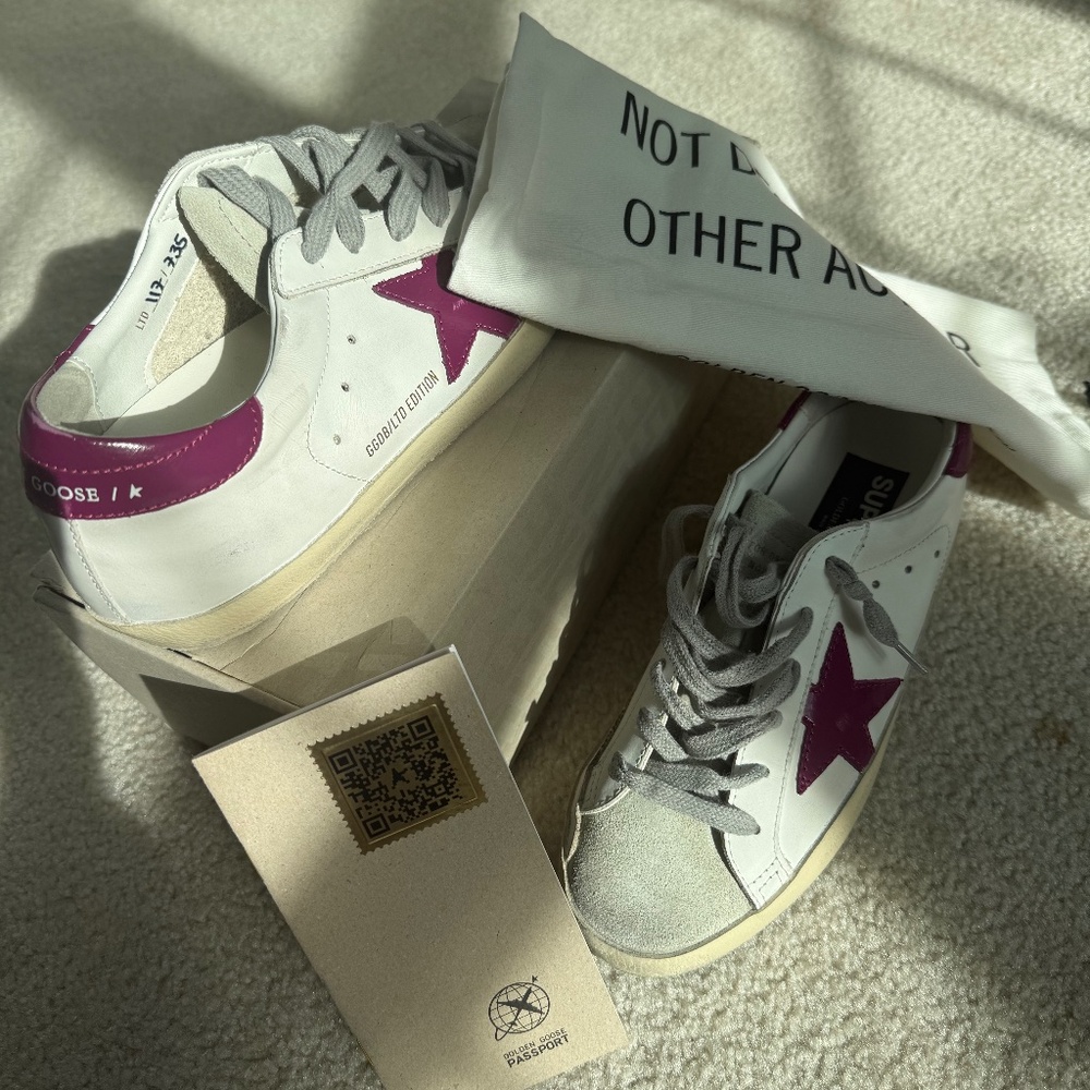 NWT Golden Goose Super-Star Classic With List 38